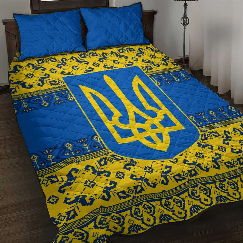 Ukraine Heritage Pride Vyshyvanka Pattern Quilt Bed Set with National Symbol in Blue & Yellow